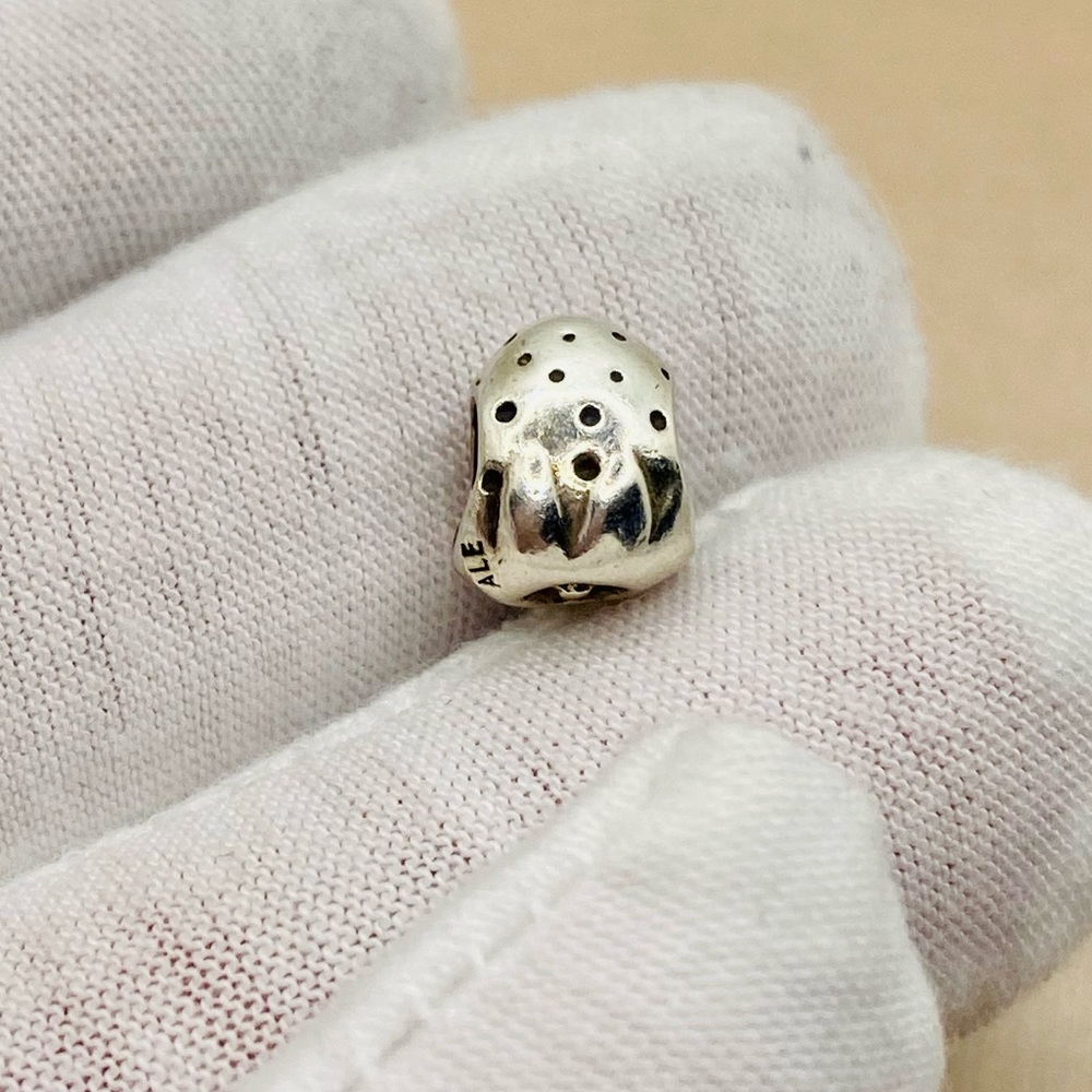 EUC Pandora 790112 Sterling Silver Strawberry Food Charm - Picture 4 of 6